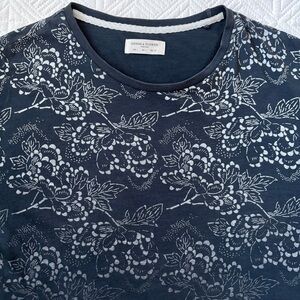 Denim & Flower By Ricky Singh Men’s Floral Ombré T-shirt Navy Size Large